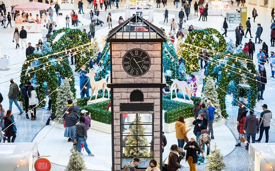 Holiday Market at the Oculus by Brik + Clik